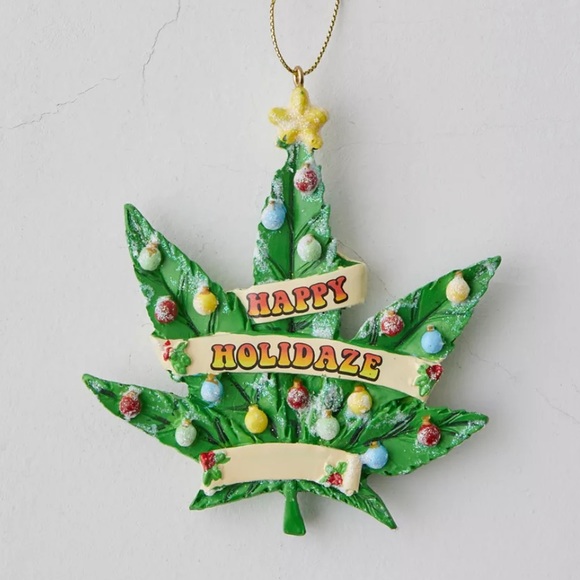 Urban Outfitters Happy Holidaze Leaf Ornament - Picture 2 of 5